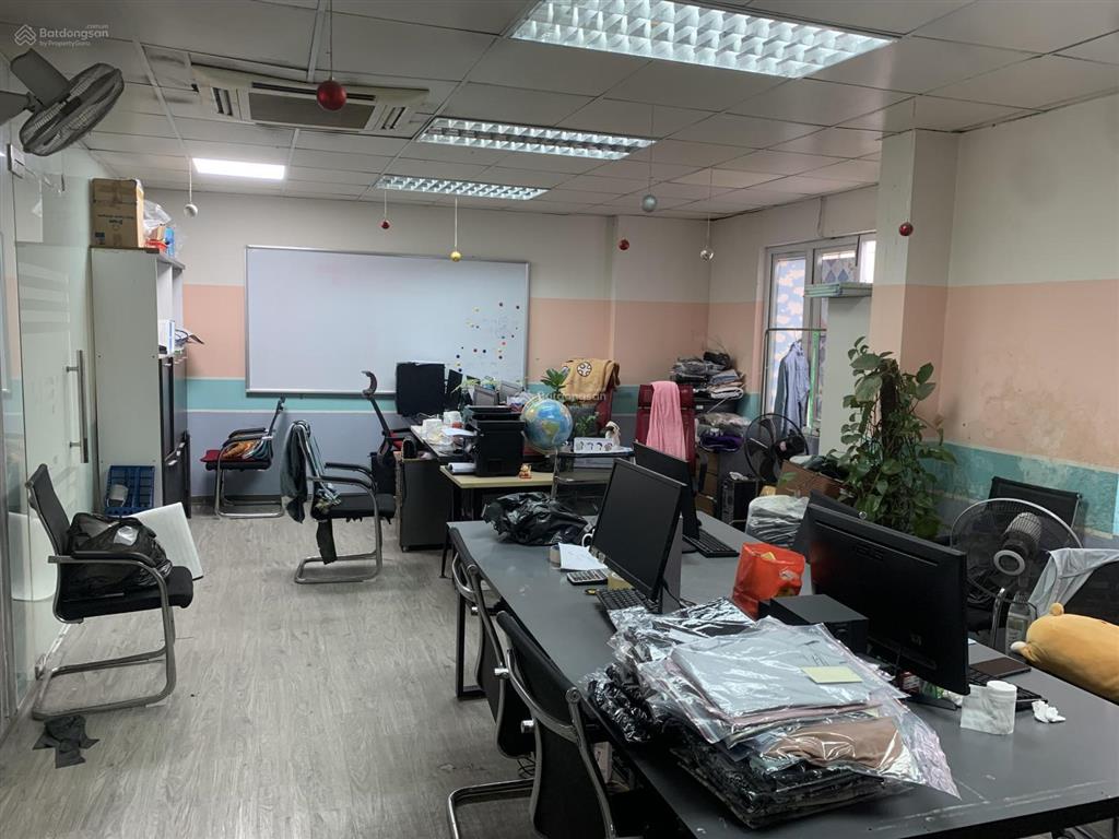 Chính chủ cần cho thuê tầng 4 toà nhà văn phòng mặt phố cầu diễn, phúc diễn, bắc từ liêm, hn
