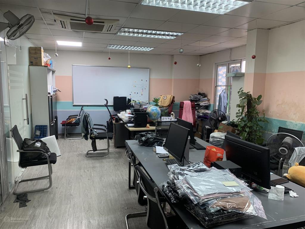 Chính chủ cần cho thuê tầng 4 toà nhà văn phòng mặt phố cầu diễn, phúc diễn, bắc từ liêm, hn