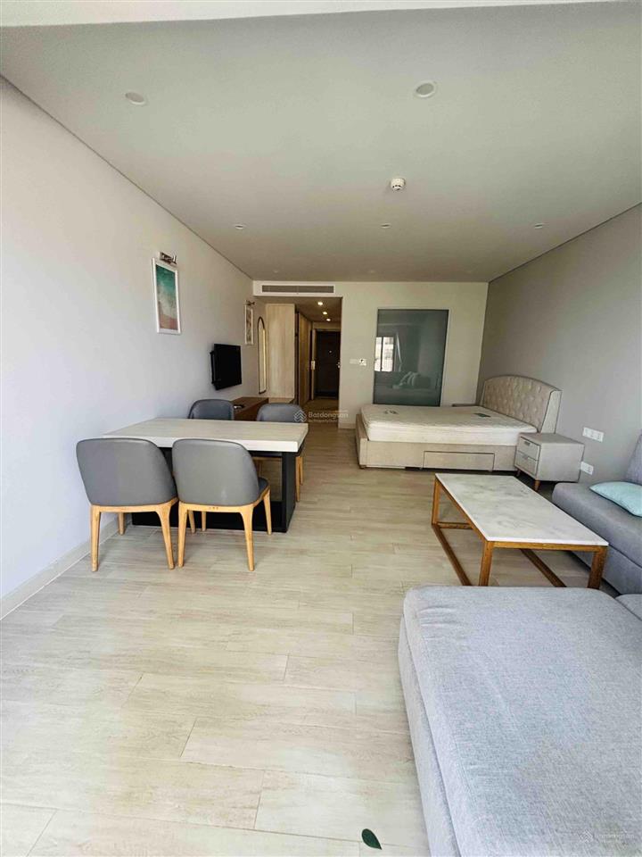 Bán căn hộ biển sở hữu lâu dài toà gold coast nha trang 52m2, giá 4,9 tỷ thương lượng