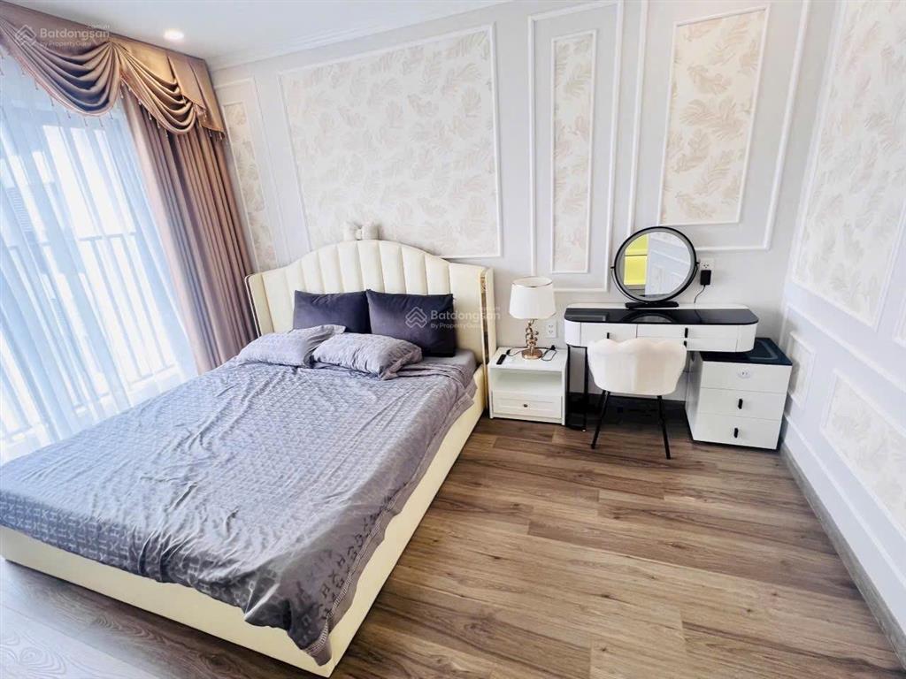 Bán căn view hồ tầng cao ct3 vĩnh điềm trung full nội thất mới giá 4 tỷ150 sổ hồng