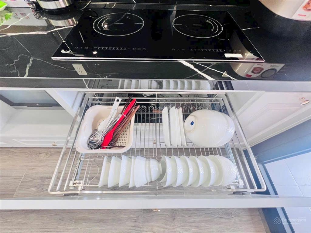 Bán căn view hồ tầng cao ct3 vĩnh điềm trung full nội thất mới giá 4 tỷ150 sổ hồng