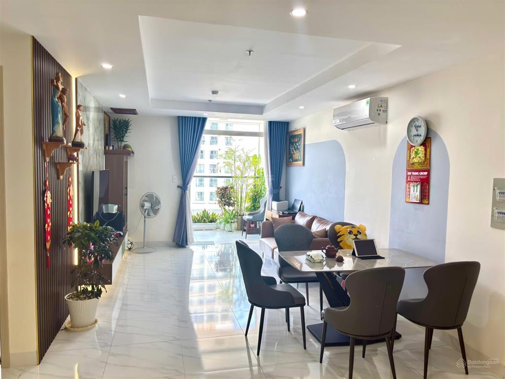 Bán căn hộ happy sky nha trang 82,1m2 giá 6,8 tỷ , sổ hồng