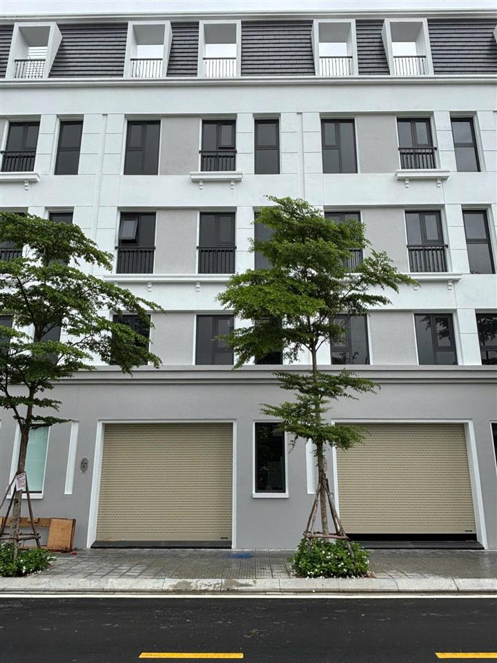 Chỉ 13,3 tỷ sở hữu ngay liền kề văn phú siêu đẹp 60,3m, có hố chờ thang máy