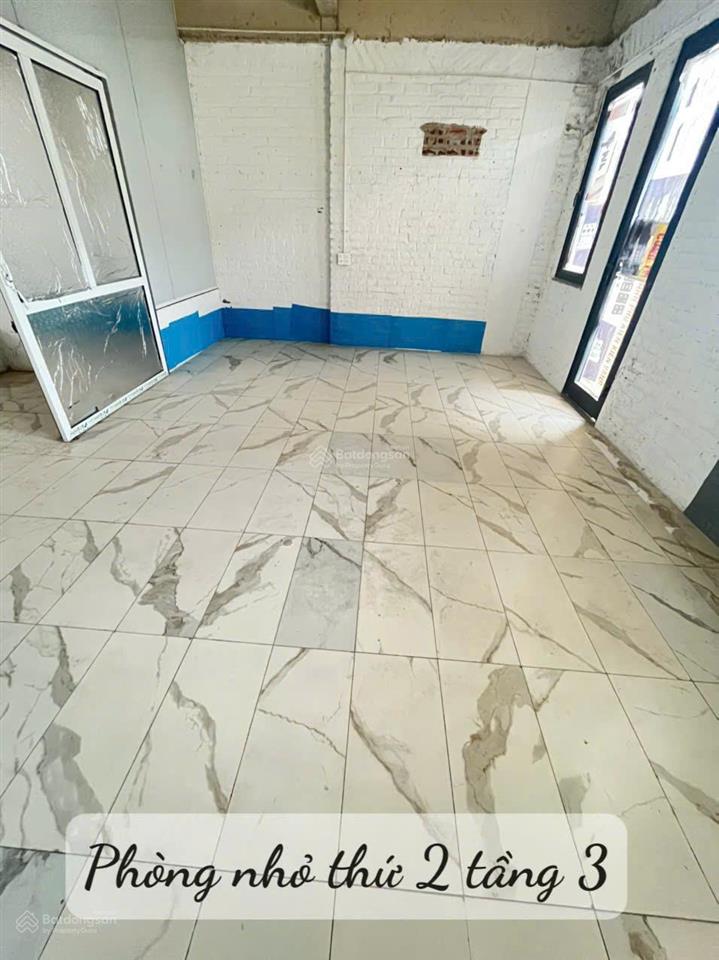 Cho thuê nhà geleximco 114m*4 tầng giá chỉ 16tr/th