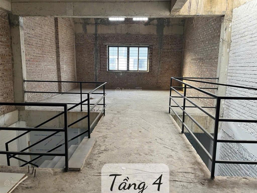 Cho thuê nhà geleximco 114m*4 tầng giá chỉ 16tr/th