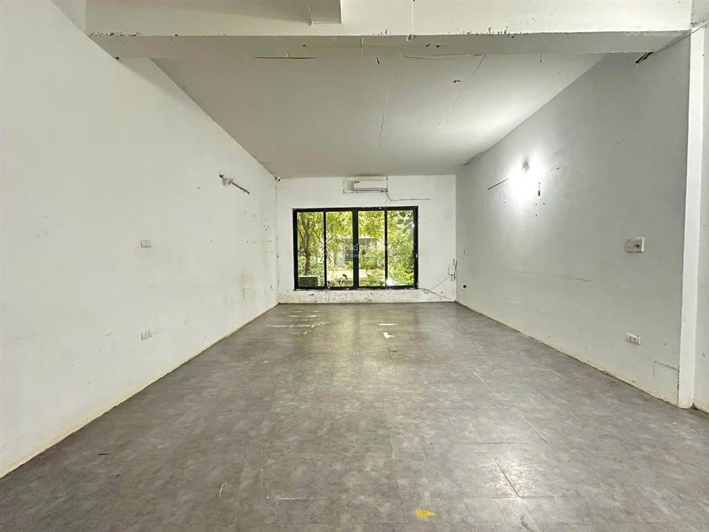 Cho thuê nhà khu c geleximco giá chỉ 16 triệu/tháng  kđt geleximco dương nội gần aeon mall hà đông