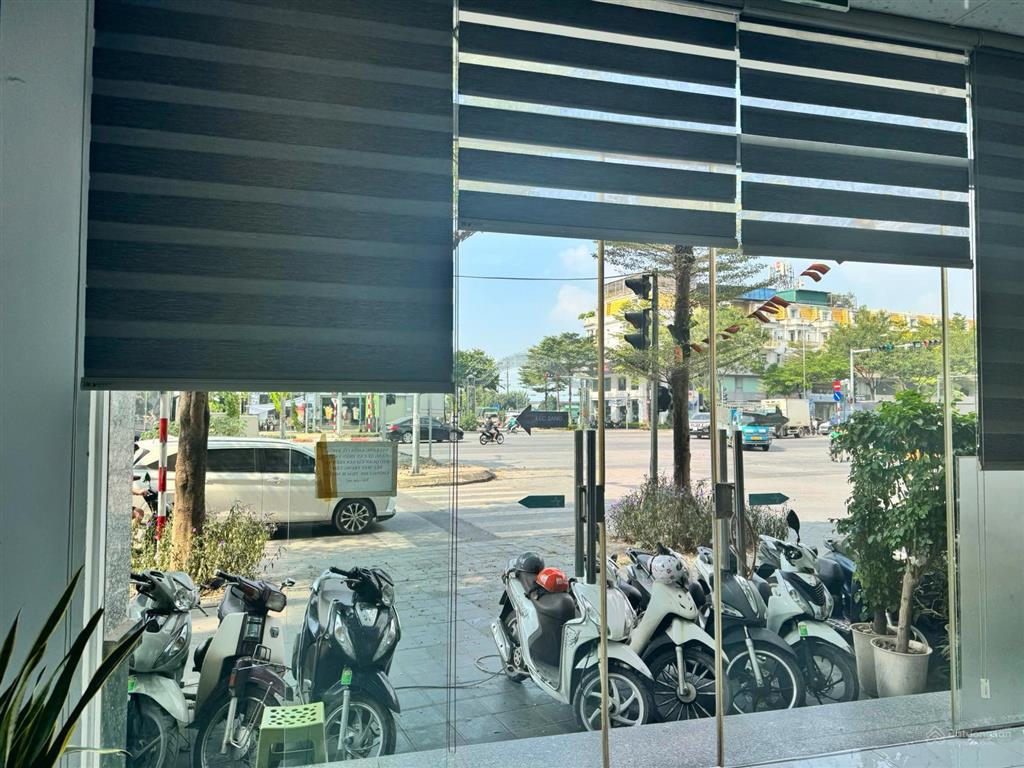 Bán shophouse mặt lê trọng tấn, dương nội 105m*5 tầng, nhà hoàn thiện có thang máy giá chỉ 30 tỷ