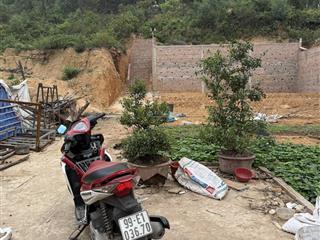 Chủ cần bán lô đất 600 m2 .. gần uỷ ban phật tích  bắc ninh giá chỉ 8 tr/ m2