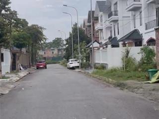 Chính chủ gửi bán căn biệt thự đẹp nhất bắc ninh  sát hà nội