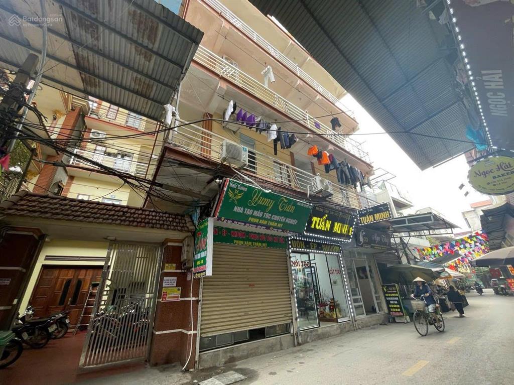 Bán nhà mặt chợ ấp đồn yên phong  đối diện công ty sam sung bắc ninh. diện tích 148 m2