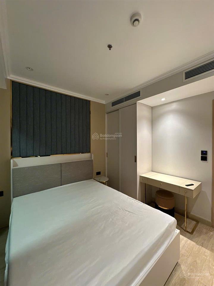 Cần cho thuê 3 pn citadines tầng cao ban công rộng