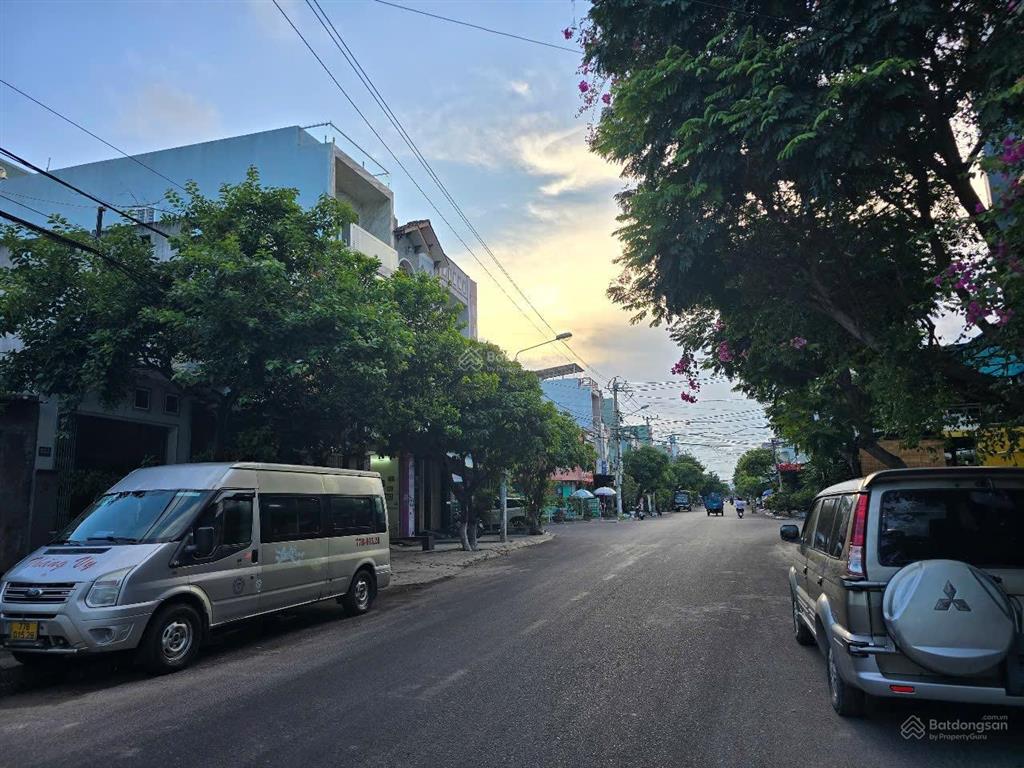Bán đất mặt kinh doanh đường tố hữu