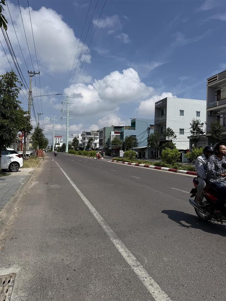 Bán đất tại nhơn bình, 6,5 tỷ, 135m2, pháp lý đầy đủ, giá cực chất