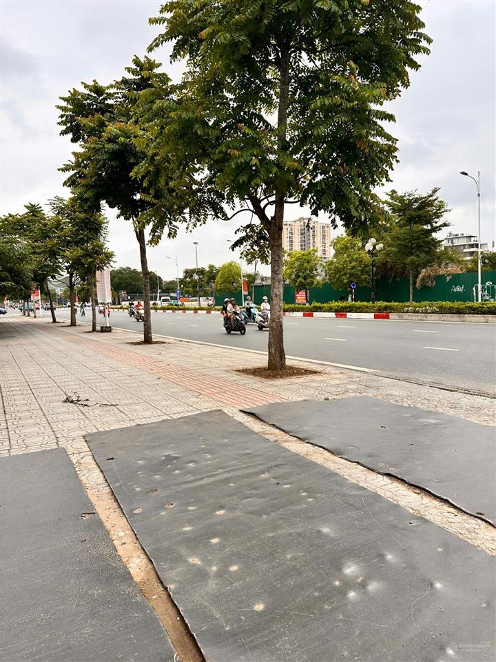Bán nhà ngọc thụy 82m ô tô tránh, ngõ thông dừng đỗ ngày đêm sau quy hoạch ra mặt đường chỉ 9,45 tỷ