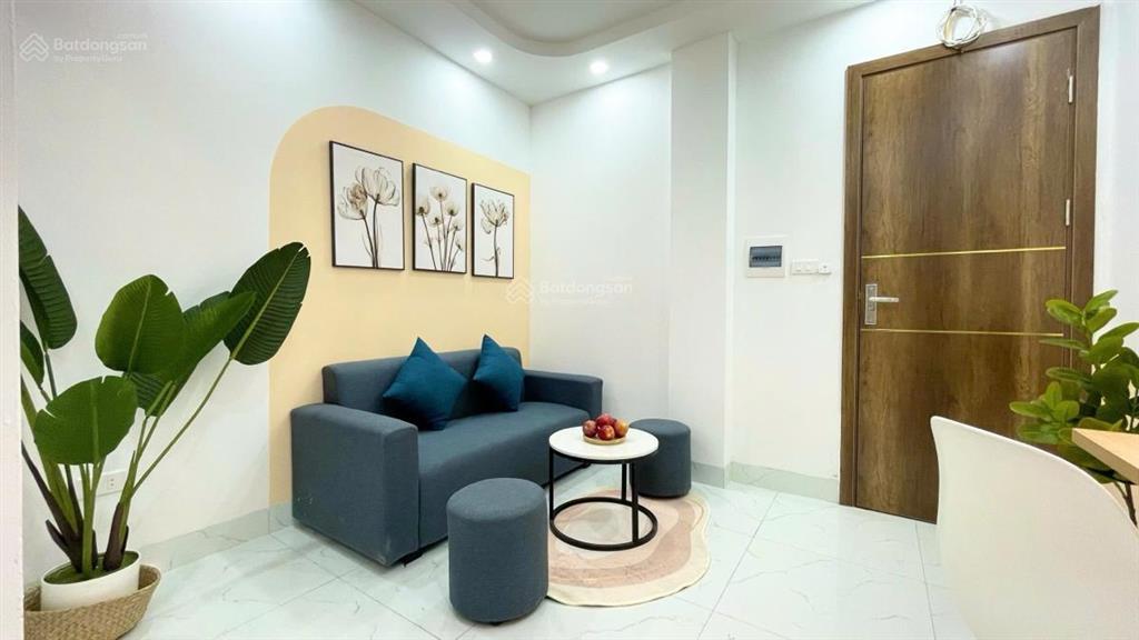 Bán nhà phố đê la thành  đống đa, dòng tiền 2 tỷ/1 năm trung tâm đống đa 105m2 giá 27 tỷ 9