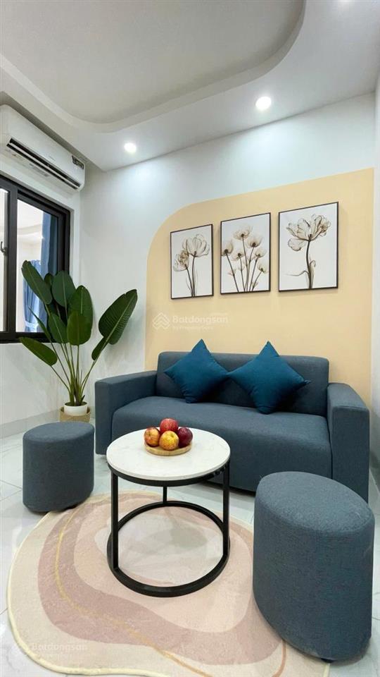 Bán nhà phố đê la thành  đống đa, dòng tiền 2 tỷ/1 năm trung tâm đống đa 105m2 giá 27 tỷ 9