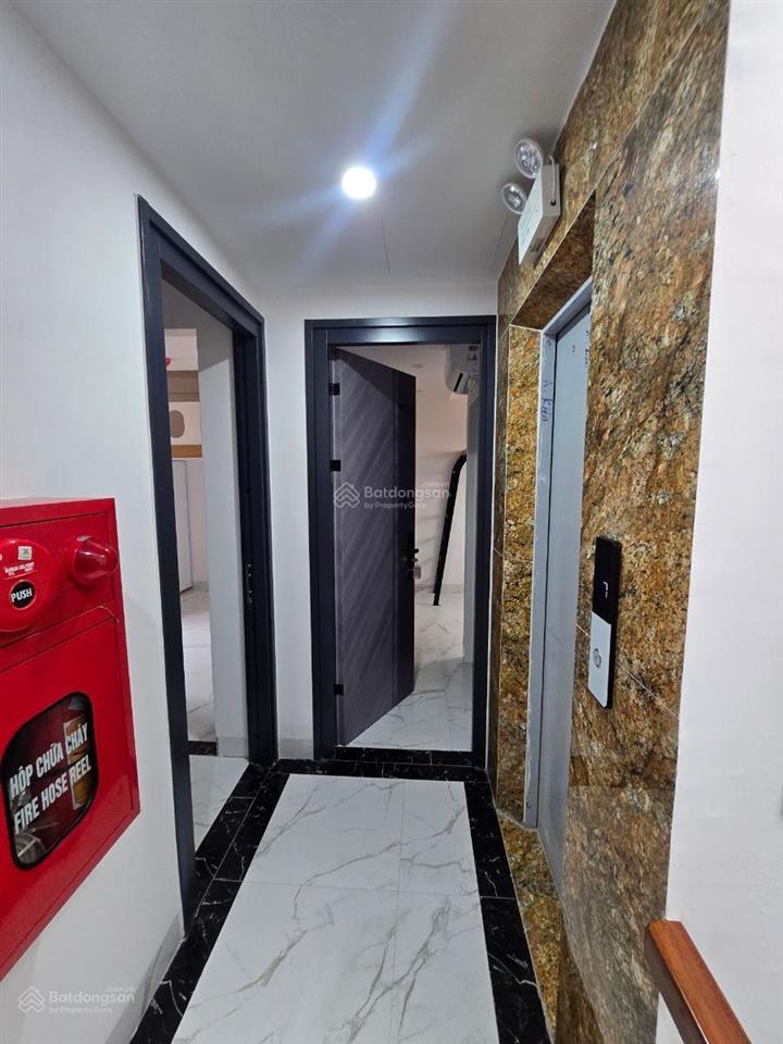 Bán nhà láng hạ đống đa, lô góc ngõ thông dòng tiền hơn 1tỷ/năm, 80m giá 25 tỷ 6