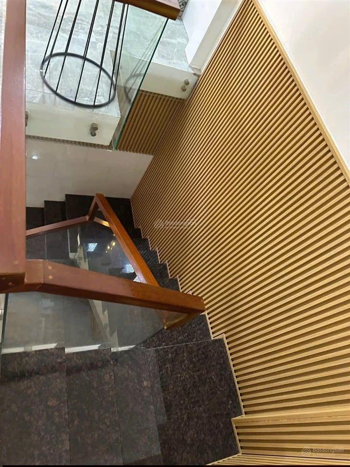 Hàng hiếm p đông hòa  nhà 1trệt 1lầu 3pn, 5mx20m full nội thất giá nhỉnh 4 tỷ