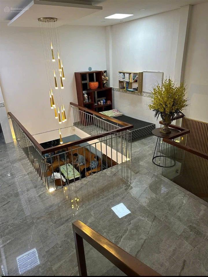 Hàng hiếm p đông hòa  nhà 1trệt 1lầu 3pn, 5mx20m full nội thất giá nhỉnh 4 tỷ