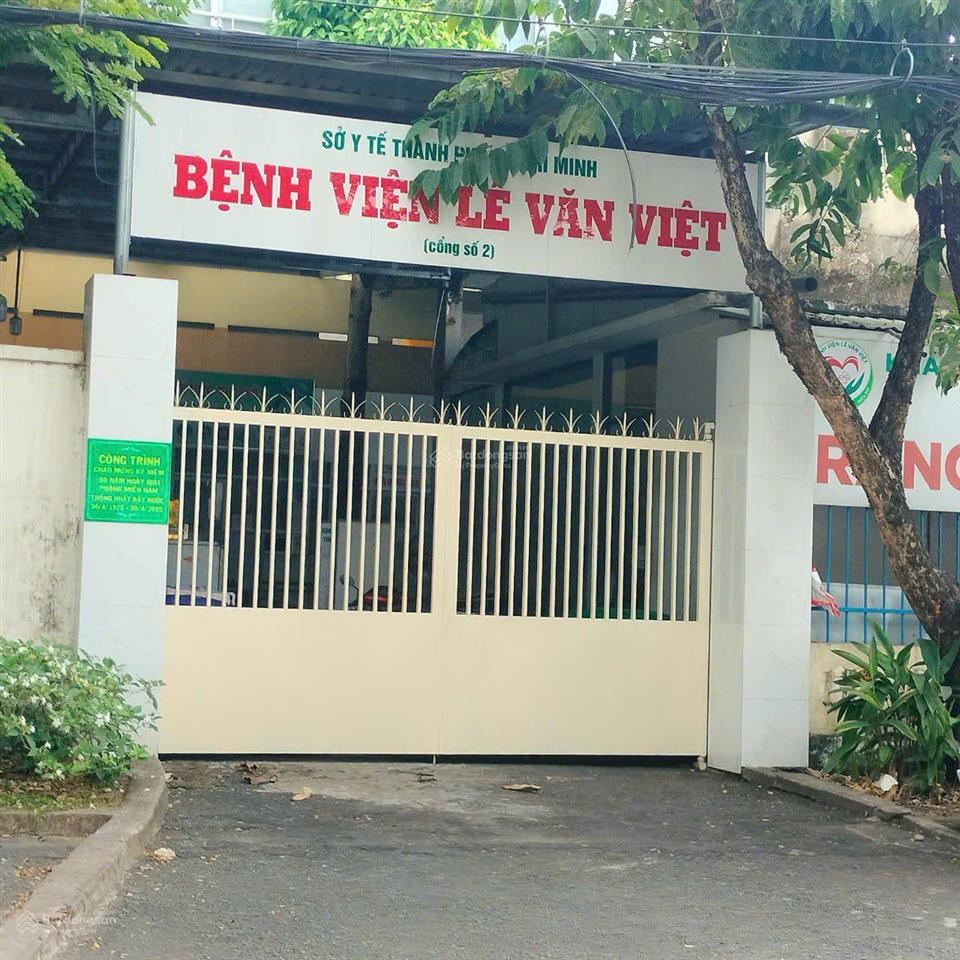 Mình chính chủ 1%
bán nhà đường 385 phước long a thủ đức dt.140 m2 trệt 1 lầu hoàn công đ