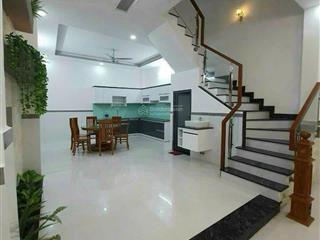 Nhà góc 2 mặt tiền trường thọ, thủ đức giá 13,5 tỷ diện tích 89m hướng tây nam