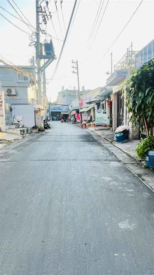 Chủ cần bán. nhà cấp 4 diện tích 147m² ngang 6m  dài 25m giá bán 9.1 tỷ.  chính chủ z