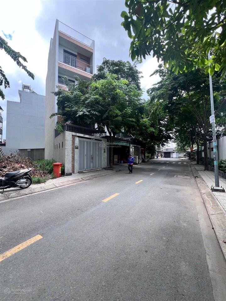 Hem 204 giá3,55ty đường 11 linh xuân
zslo 0357 953 ***