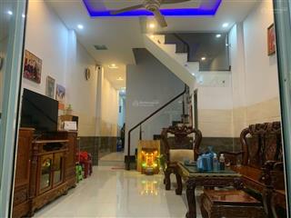 Nhà 2t kdc xi măng hà tiên, linh xuân 70m (4x17.5)  3pn 2wc, có pn trệt đường 8m ô tô