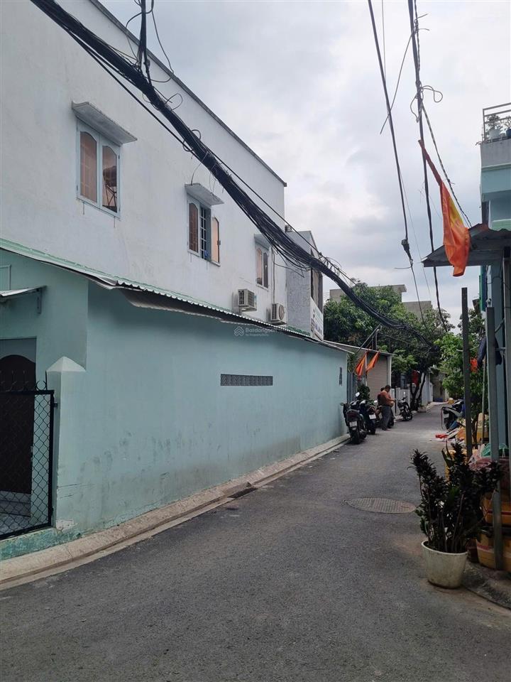 Bán nhà trệt lầu đường 34 linh đông dt 85m2 giá 5,3tỷ. góc 2mt