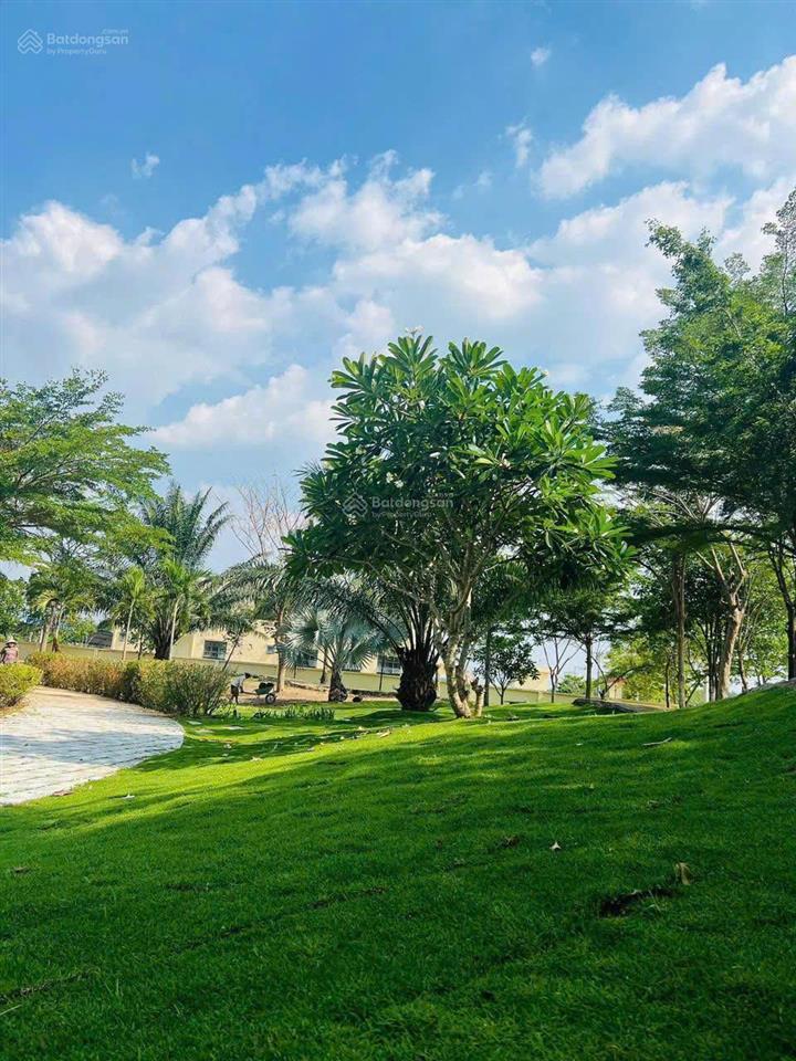 Mở bán dự án đức phát 3 ngay mặt tiền đường ql13 diện tích 120m2 giá 3tỷ950
