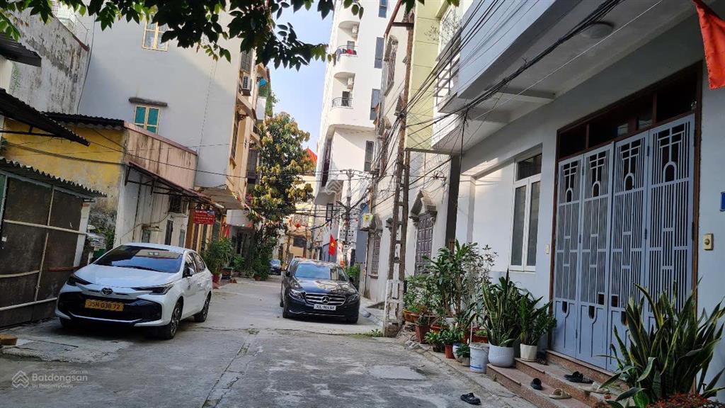 Cho thuê nhà làm văn phòng (lô góc vip)
