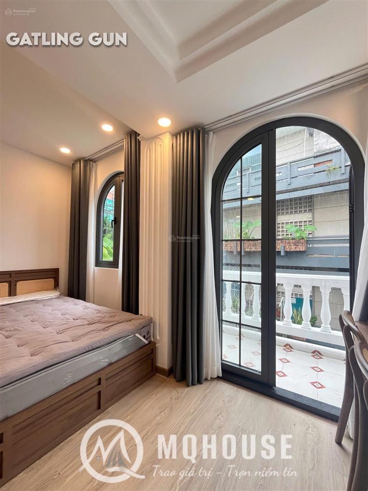 Studio ban công full nội thất cao cấp style sang trọng ở phố phan xích long  trường sa phú nhuận