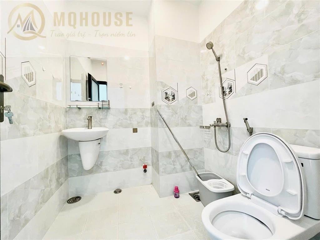 Ban công cực thoáng máy giặt riêng sạch sẽ thoáng mát ở phan đăng lưu  bình thạnh  chợ bà chiểu