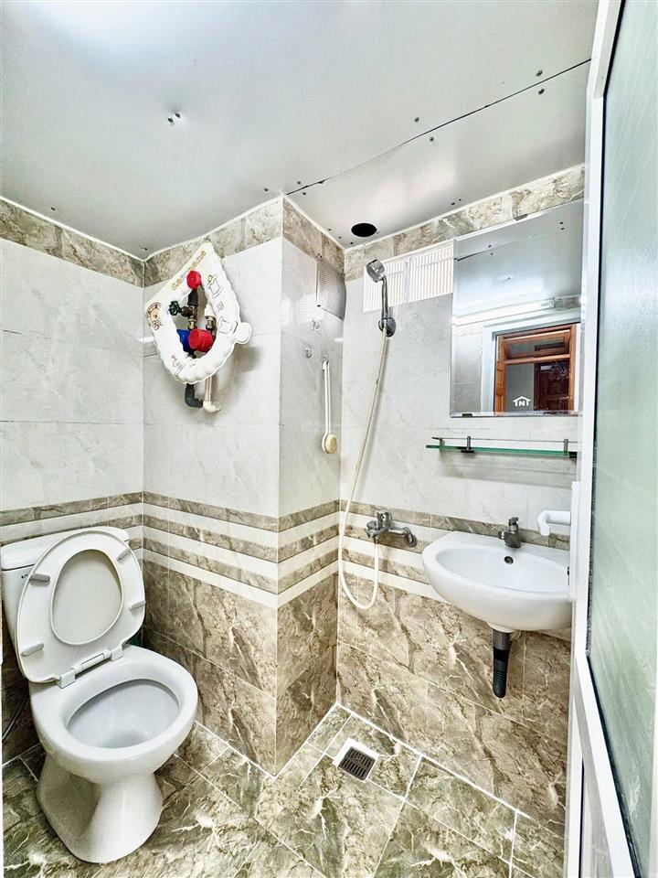Phòng bùi hữu nghĩa nhà xe rộng  thang máy  bảo vệ 24/7 cạnh chợ bà chiểu, tân định, đakao quận 1