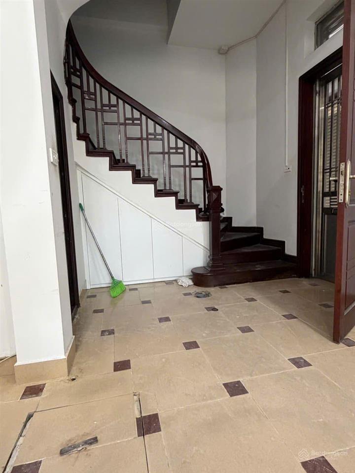 Cho thuê nhà mặt phố 433 kim ngưu, 46m2 mt 4.2m x 4 tầng  chính chủ