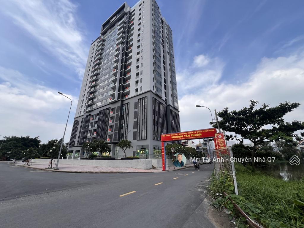 Thanh lý mặt tiền nguyễn văn linh  ngang 8m, sân trước rộng. xe container đậu ngày đêm chỉ 15,8 tỷ