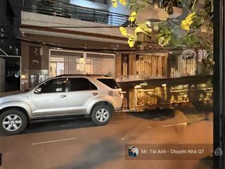Chỉ hơn 9 tỷ, bán gấp nhà 5 tầng, mặt tiền đường số lý phục man, nội thất sẵn  mời chủ mới vào!