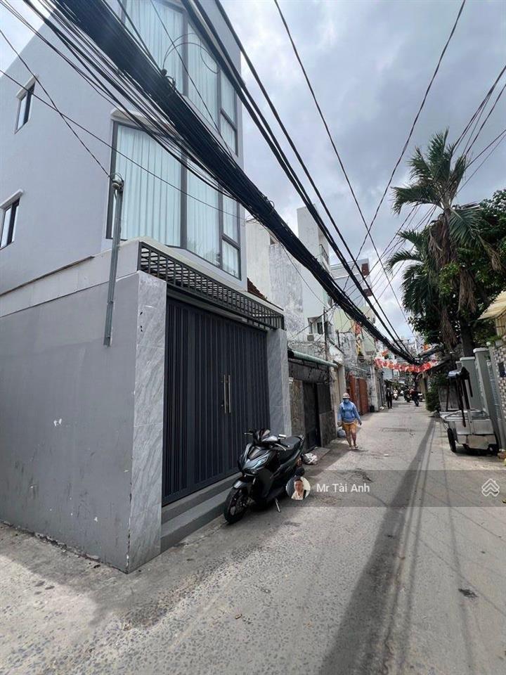 Bán nhà khu kiều đàm quận 7 3 tầng kiên cố, xe hơi ngủ trong nhà, gần phú mỹ hưng