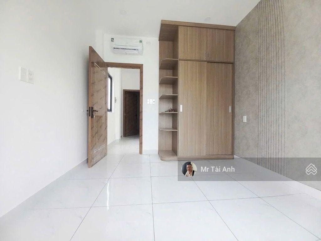 Bán nhà khu kiều đàm quận 7 3 tầng kiên cố, xe hơi ngủ trong nhà, gần phú mỹ hưng