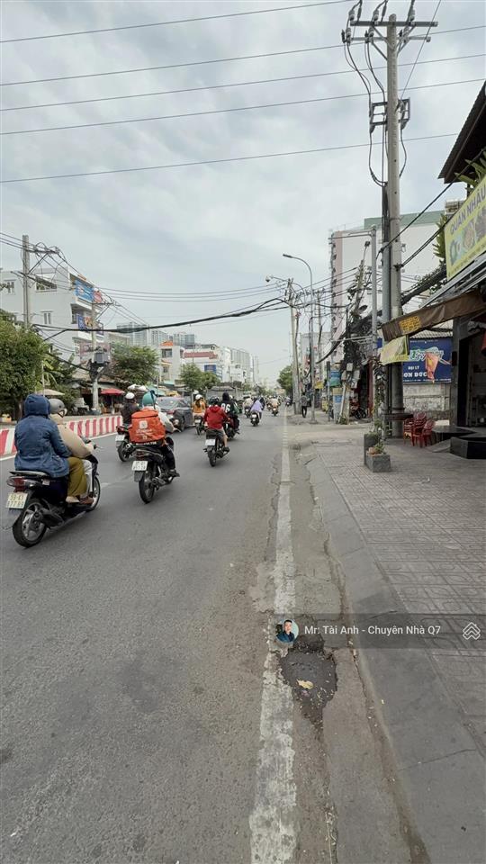 Bán nhà mặt tiền huỳnh tấn phát quận 7  176m nở hậu  đang cho thuê 21 triệu/tháng  giá 21,9 tỷ
