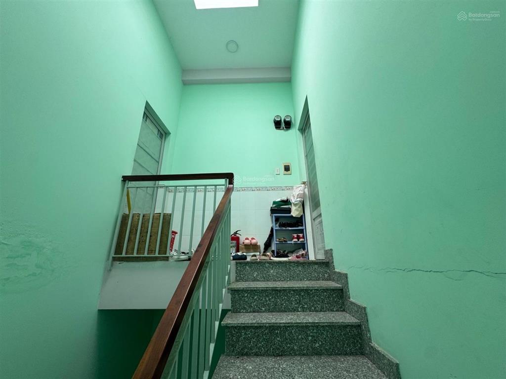 Chỉ 6,8 tỷ  nhà 4 tầng dòng tiền 20 triệu/tháng  xe hơi đậu cách nhà 20m