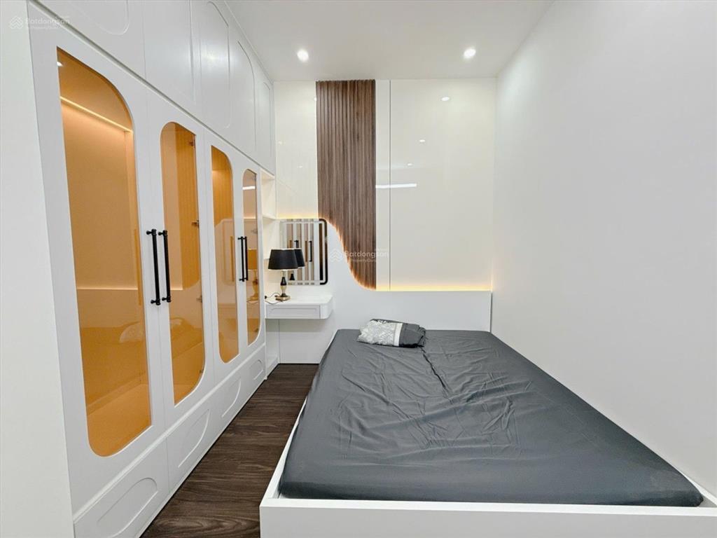 5,9 tỷ nhà phố quận 7, 66m, 3pn, full nội thất  vừa ở vừa kinh doanh
