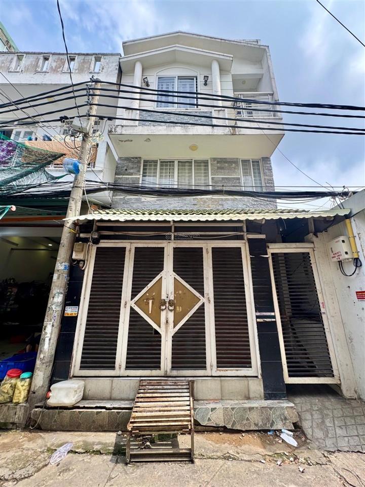 Nhà 3 tầng kế vincom q7  ngang 4,5m vuông vức xe hơi đậu cửa  giá 7,5 tỷ