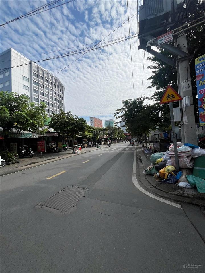 13 tỷ mua được gì ở quận 7? nhà 4 tầng, hẻm 8m, chỉ 30m ra mặt tiền lý phục man!