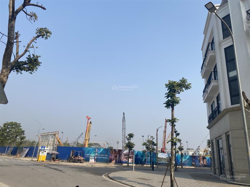 Cần bán gấp. 87m2 đất phố nguyễn lam  phúc đồng ô tô 7 chỗ thông 2 nhà ra phố chỉ nhỉnh 14 tỷ