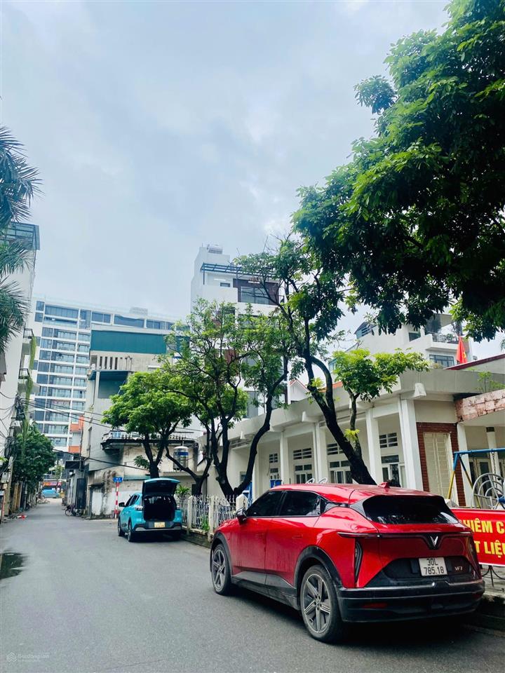 125m2 mặt phố nguyễn lam  tân thụy. view hồ. hai thoáng, thông số đẹp xây tòa nhà văn phòng