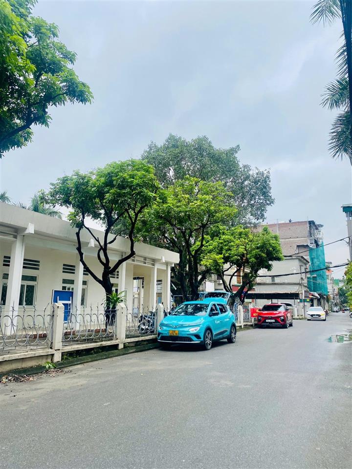 125m2 mặt phố nguyễn lam  tân thụy. view hồ. hai thoáng, thông số đẹp xây tòa nhà văn phòng