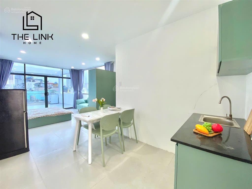 Cho thuê phòng, 50m2, cửa sổ thoáng, ban công rộng, ngay đh ngoại thương, hutech, bình thạnh