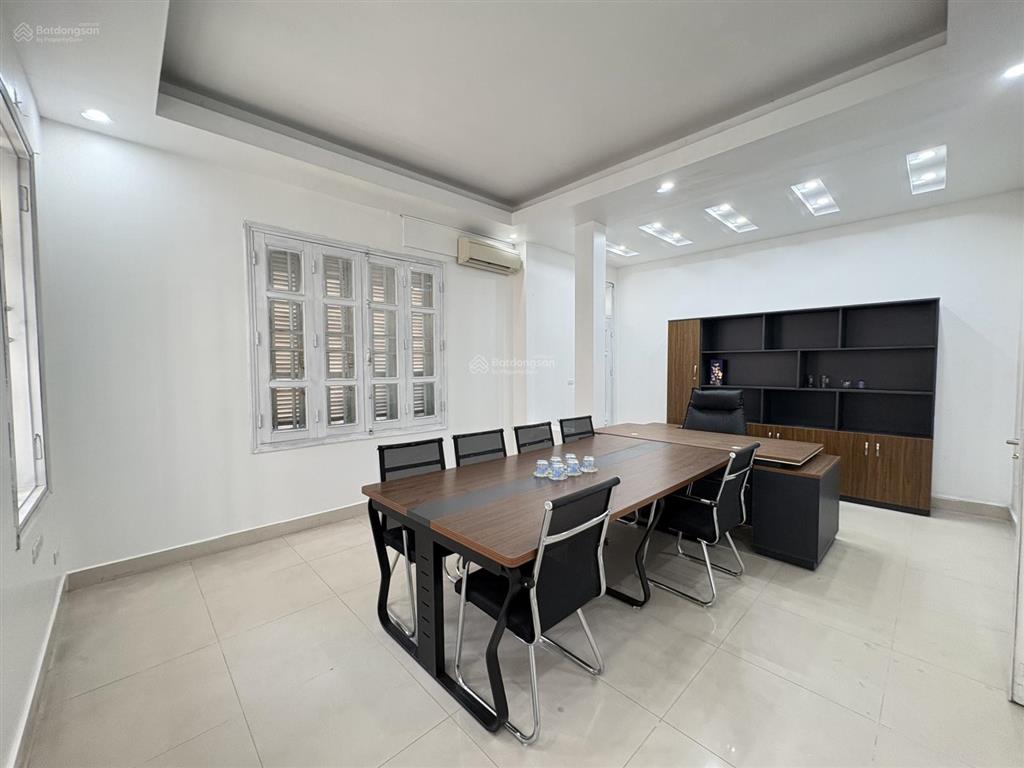 Cho thuê tại bt vườn đào, ngõ 689 lạc long quân, phú thượng, tây hồ, hà nội.