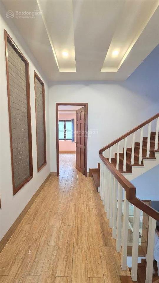 Hẻm 8m ôtô đậu cửa, k lộ giới, dt 85m2, hương lộ 3, bhh, sát aeon tân phú, chỉ 8.x tỷ nhỏ giọt